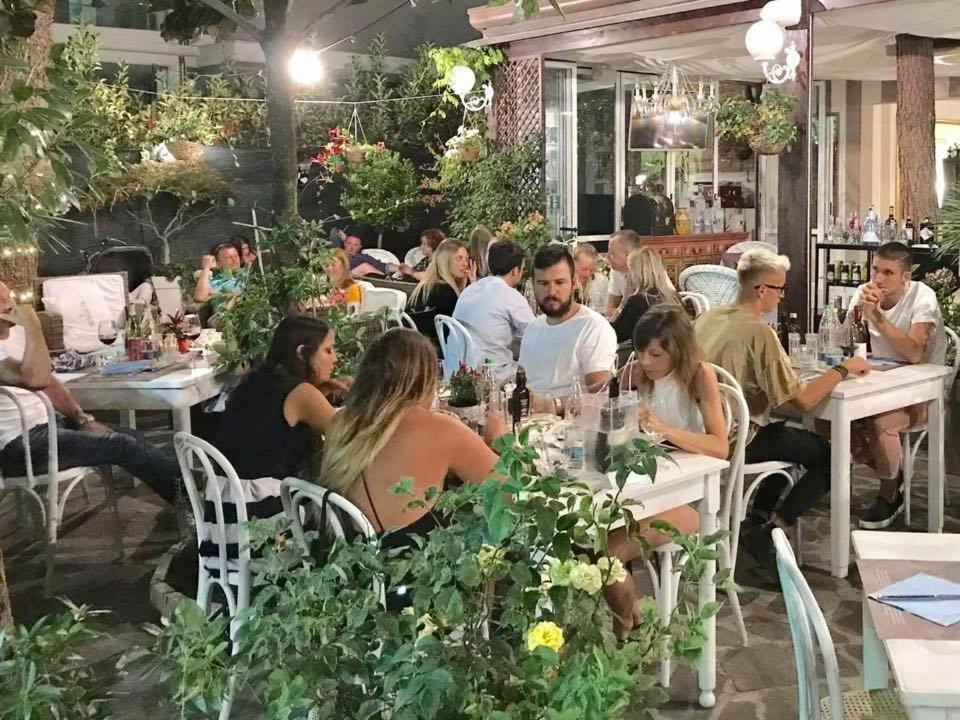 Hotel Helvetia 밀라노마리티마 외부 사진